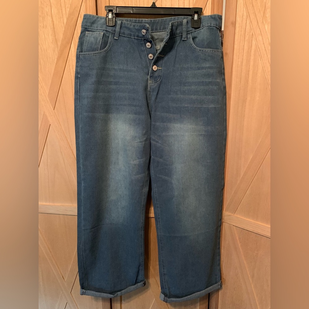 Cropped Wide Leg Jeans